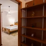 Sunny And Spacious Apartment In Orikum Beach