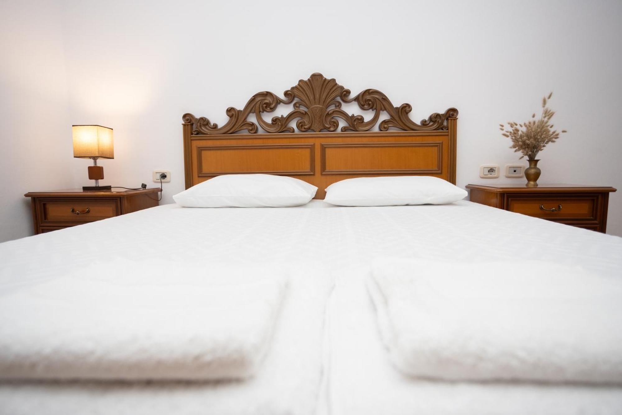 Apartament Sunny And Spacious In Orikum