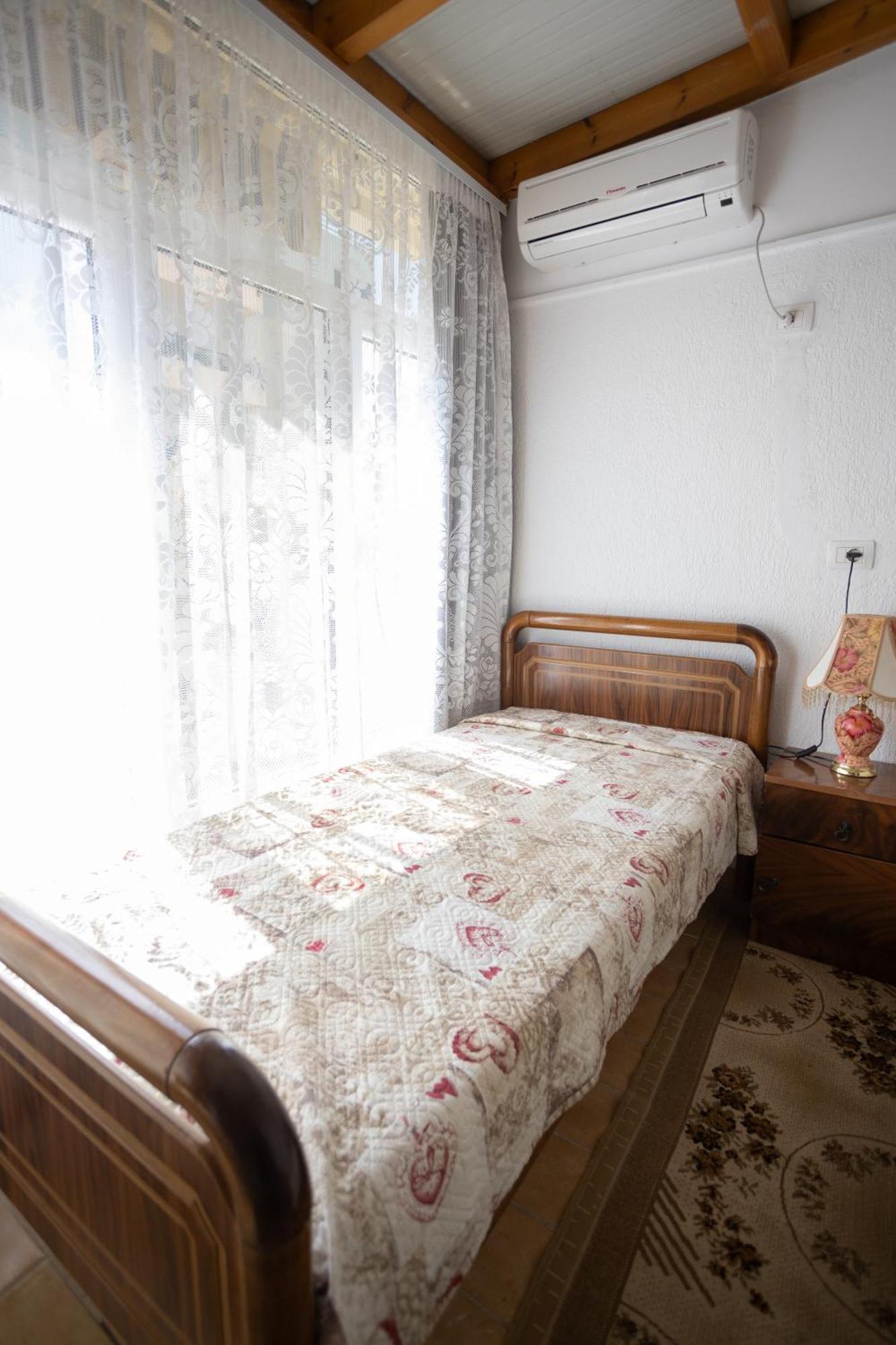 Sunny And Spacious In *